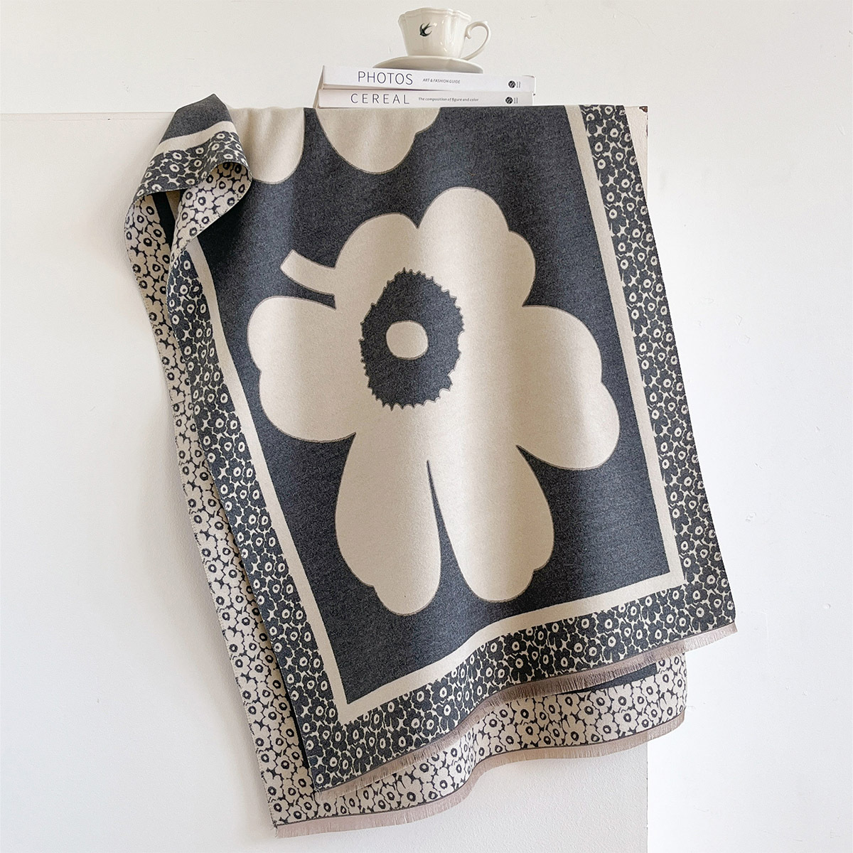 Szal damski, duży wzór kwiatow – Cashmere Scarf recenzja i cena